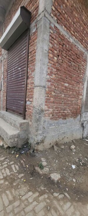  Plot For Sale in Dlf Ankur Vihar