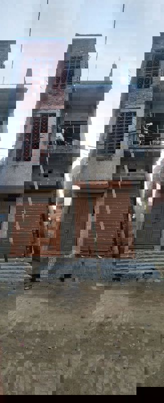 Plot For Sale in Dlf Ankur Vihar