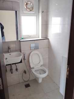 2 BHK Apartment For Sale in BPTP Discovery Park