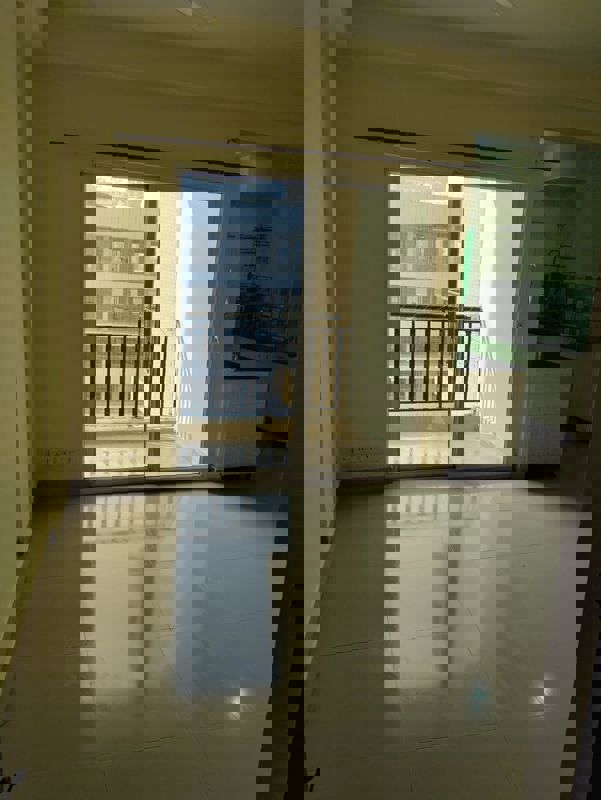 2.5 BHK Apartment For Rent in Aims Golf Avenue I