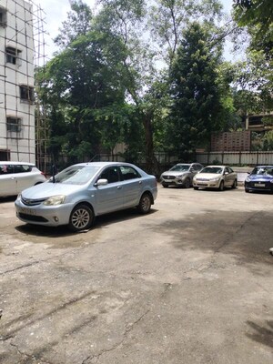 Parking in 1 BHK Apartment at Juhu Tarang, Andheri West – for Rent