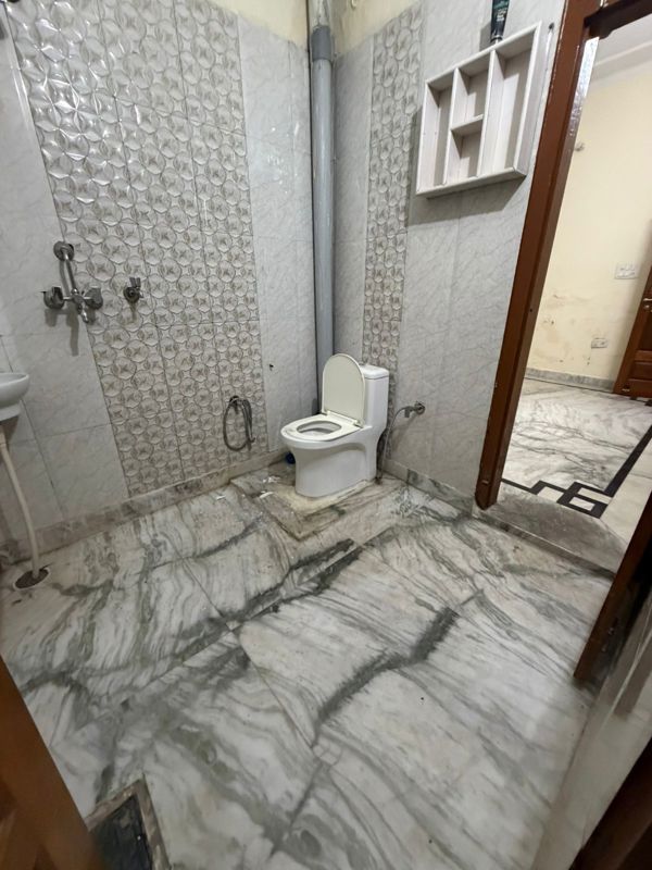 3 BHK 16000 Sq.Ft. Builder Floor in Civil Line Enclave