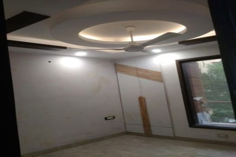 undefined, gyan khand i 2 Bedroom 914 Sq.Ft. Builder Floor In Gyan Khand I Ghaziabad 9893904