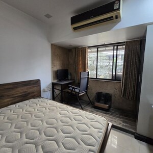 Bedroom in 2 BHK Apartment at Huma Mall, Mumbai Central Suburbs – for Rent