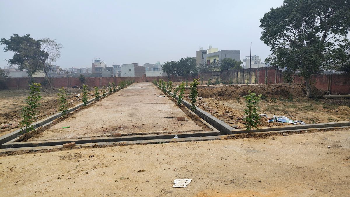 Plot For Sale in Dev City Dadri