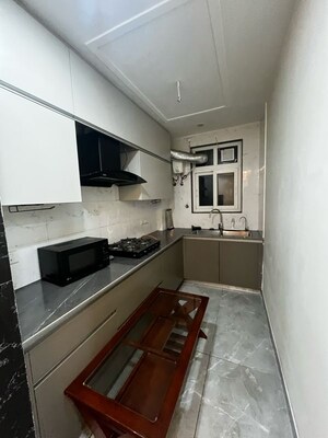 Kitchen in 2 BHK Builder Floor at Sector 43 – for Rent