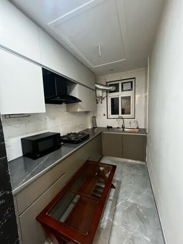 Kitchen in 2 BHK Builder Floor at Sector 43 – for Rent