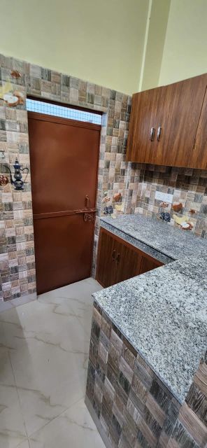 4 BHK + Servant Room,Extra Room Independent House For Sale in Gomti Nagar