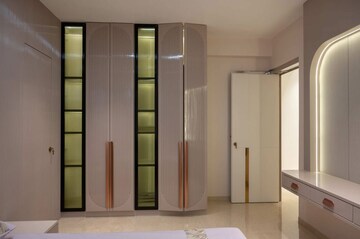 Bedroom in 3 BHK Apartment at Chembur – for Rent