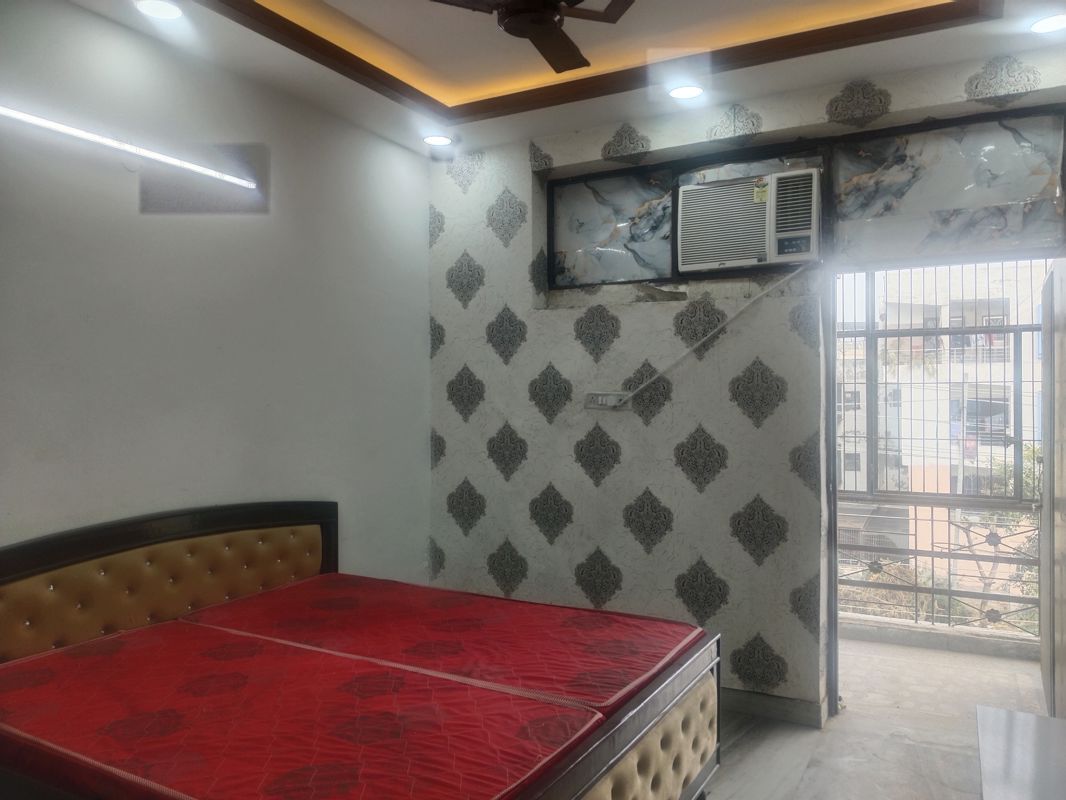 2 BHK Builder Floor For Sale in Green Fields Colony