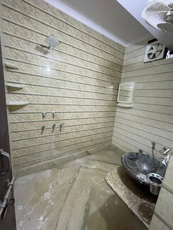 3 BHK + Extra Room Builder Floor For Rent in Rajouri Garden