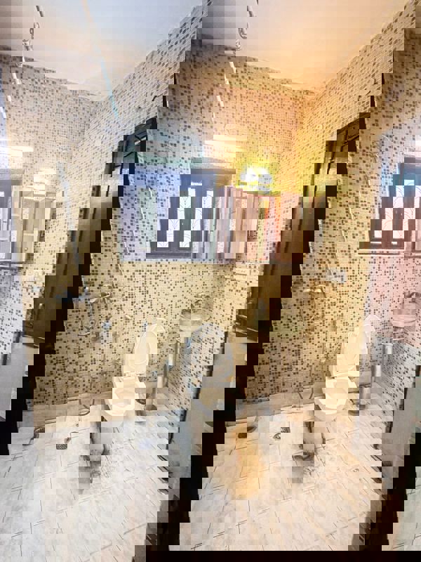 2.5 BHK Villa For Rent in Sector 23