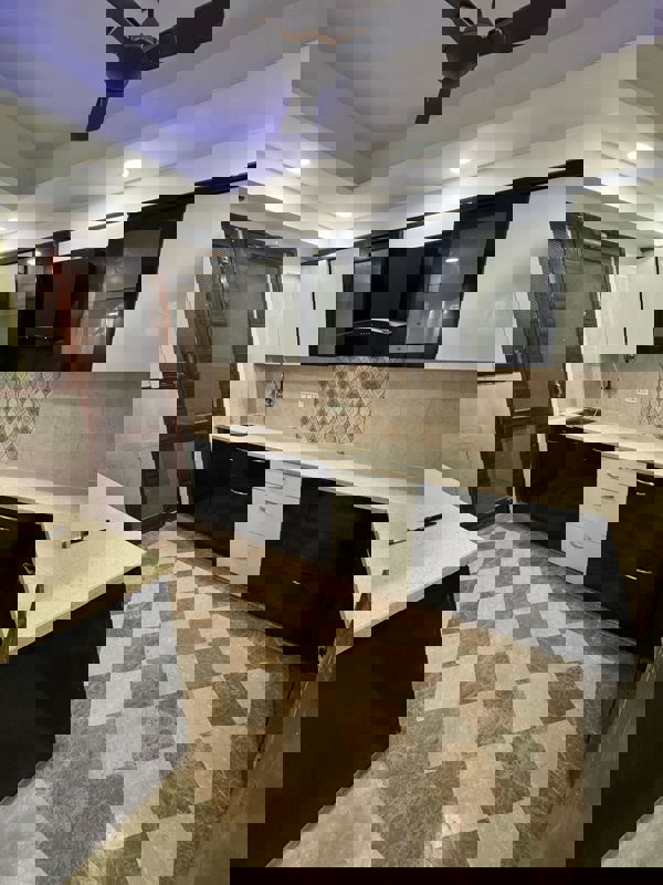 3 BHK Builder Floor For Sale in Shree Vardhman Nature Valley