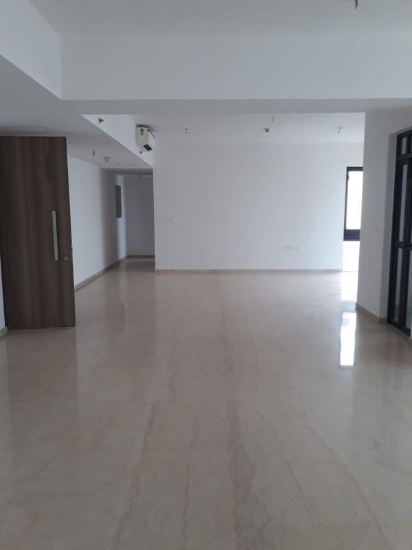 5 BHK + Pooja Room,Servant Room,Study Room,Extra Room,Store Room Apartment For Rent in Lodha The Park