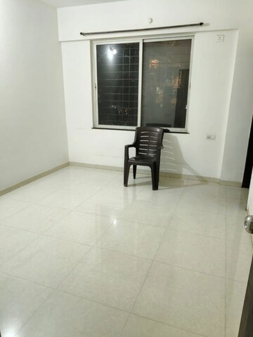 Room in 2 BHK Apartment at Vikram Midori Towers, Pimple Nilakh – for Sale