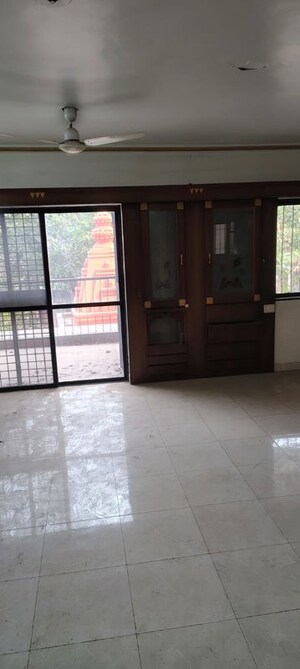 Room in 3 BHK Apartment at Brahma Majestic, Kondhwa – for Rent