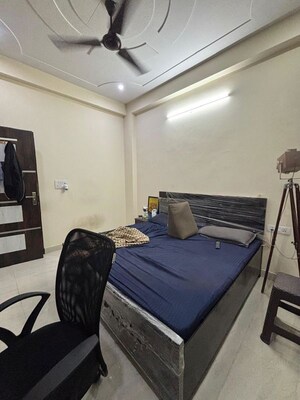 Master Bedroom in 2 BHK Builder Floor at Sector 52 – for Rent