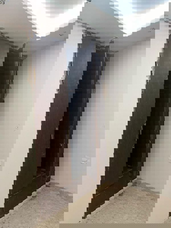 Plot For Sale in Auram Floor