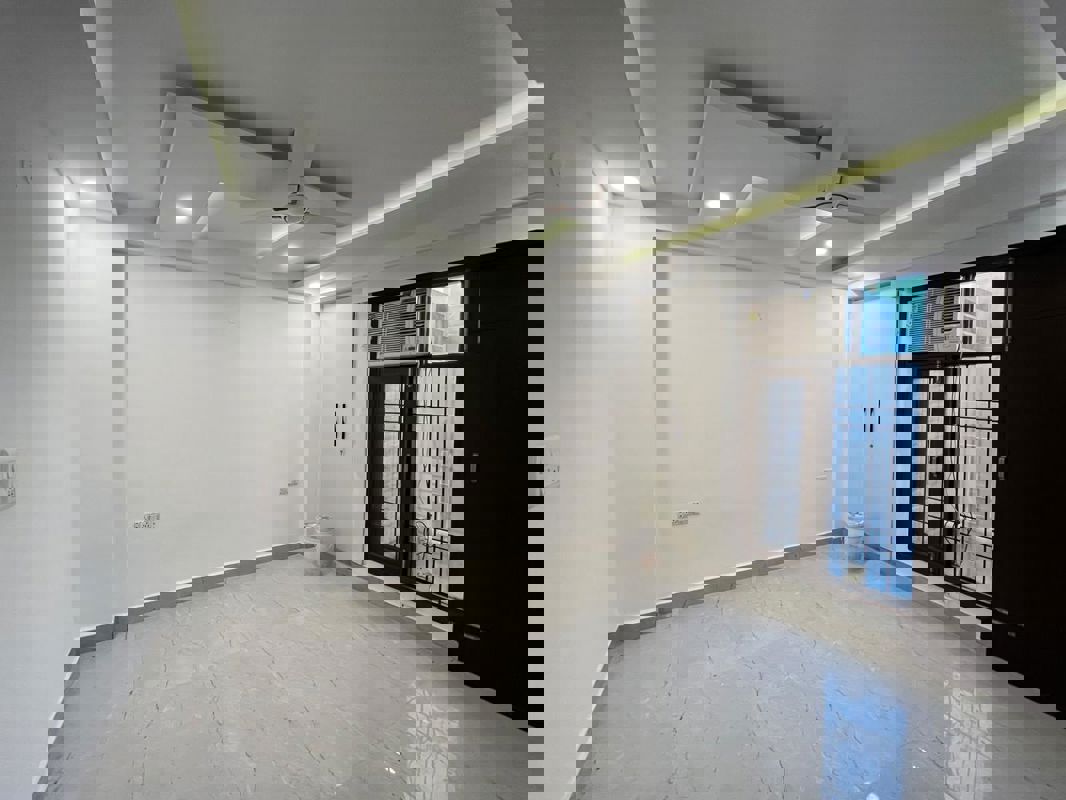 4 BHK + Servant Room Builder Floor For Rent in Vasant Kunj