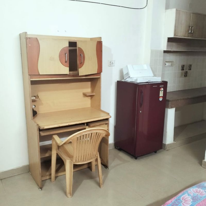 1 RkApartment For Rent in DLF Pink Town House