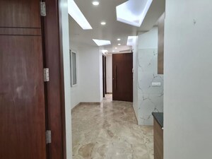 Room in 3 BHK Builder Floor at Greater Kailash I – for Rent