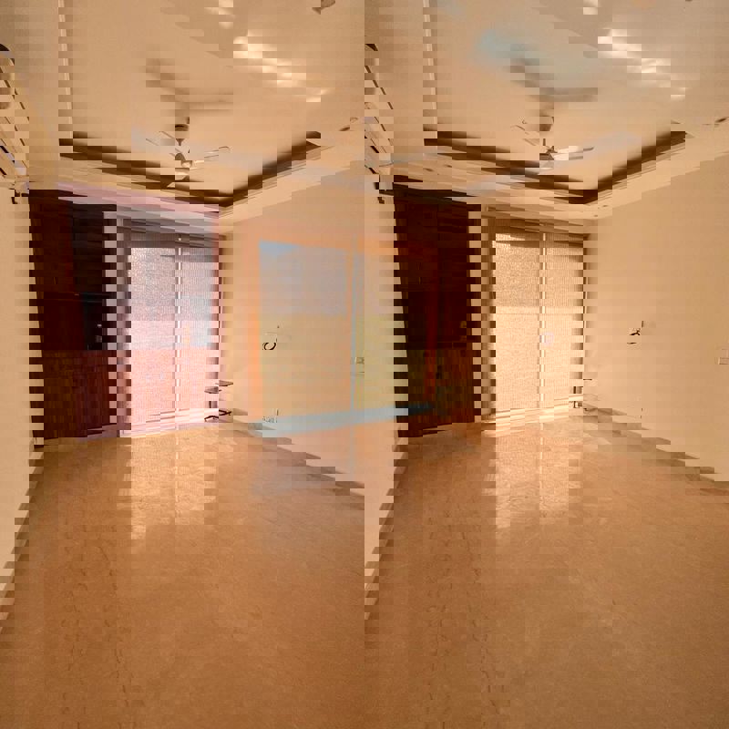 3 BHK + Servant Room Builder Floor For Rent in Green Park