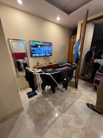 Team Area in 1 RK Builder Floor at DLF City Phase III, Sector 24 – for Rent