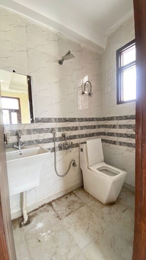 Bathroom in 2 BHK Builder Floor at Saket – for Rent