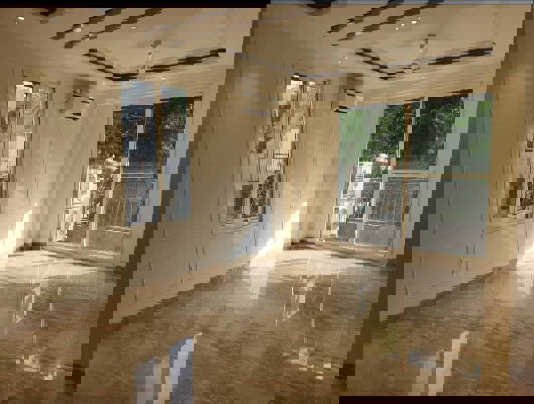 3 BHK Builder Floor For Rent in Chittaranjan Park