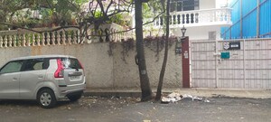  Plot For Sale in Defence Colony