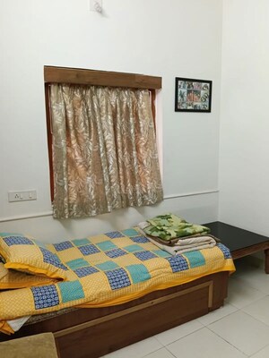 Bedroom in 3 BHK Independent House at Nehru Nagar – for Sale
