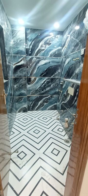 Parking in 5 BHK Builder Floor at Sector 31 – for Sale