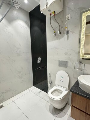 Bathroom in 3 BHK Builder Floor at Sector 9 Panchkula – for Rent