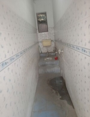 Bathroom in 1 BHK Independent House at Aliganj – for Rent