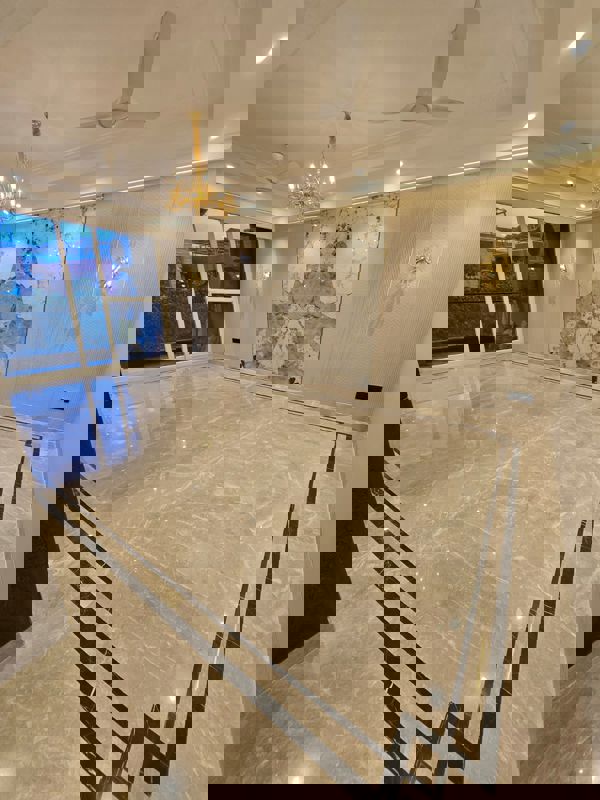 4 BHK Builder Floor For Sale in Sushant Lok 2