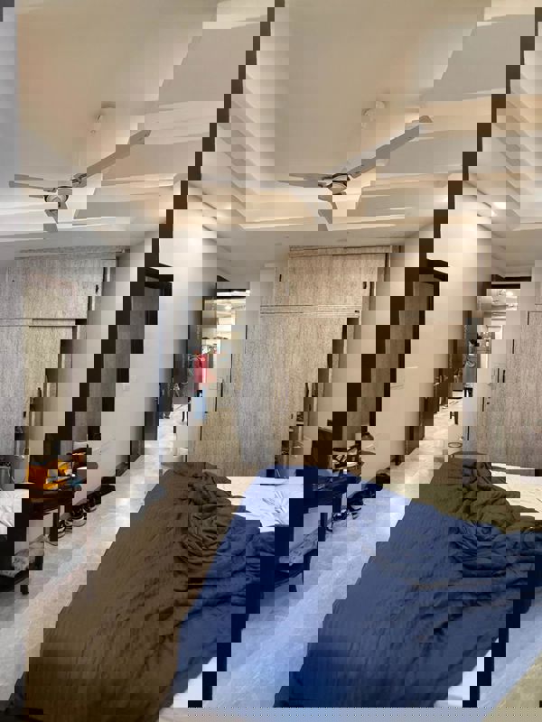 3 BHK Builder Floor For Rent in Chittaranjan Park