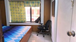 2 BHK Apartment For Sale in Ghorpadi