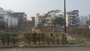  Plot For Sale in BPTP Parkland Pride, Sector 77