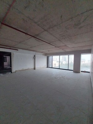 Room in  Office Space at Sajay Business Hub, Andheri East – for Rent