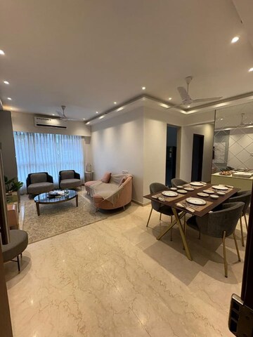 2 BHK Apartment For Rent in Hariom Apartments, Borivali West