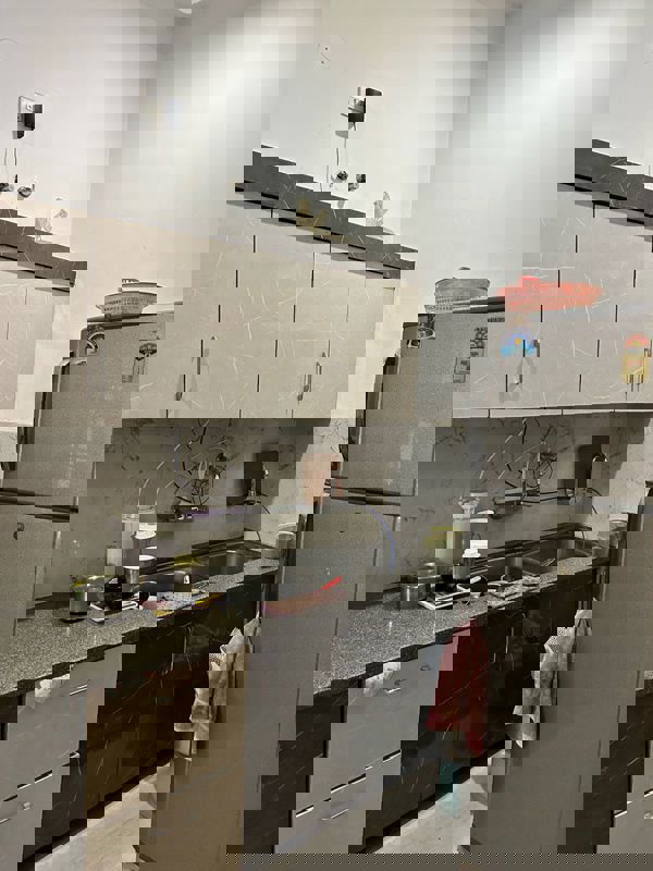 1 RkApartment For Rent in Police Line