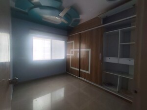 Room in 2 BHK Apartment at Kunjir Shyama Prestige, Pimple Saudagar – for Rent