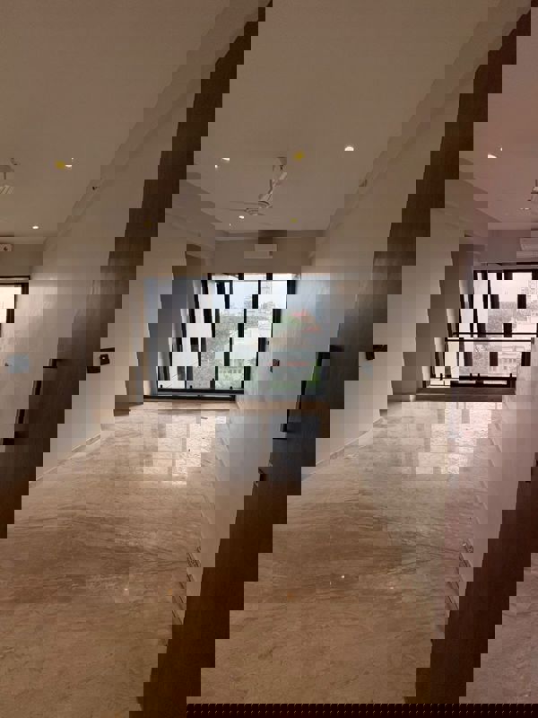 2 BHK Apartment For Rent in Seasons Trimurti