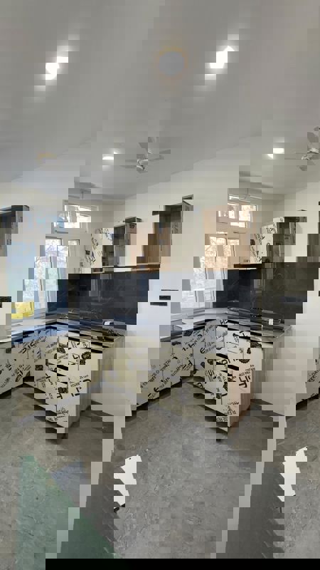 1 BHK + Servant Room Builder Floor For Rent in Chattarpur