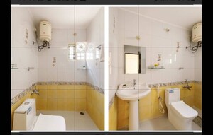 Bathroom in 4 BHK Apartment at Sharada Residency BTM Layout, Btm Layout – for Rent