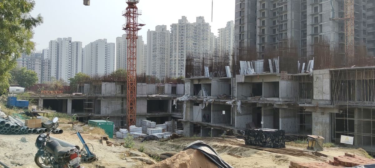 3 BHK Apartment For Sale in Renowned Renox Thrive