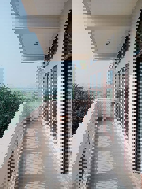 2.5 BHK + Study Room Villa For Rent in Sector 45