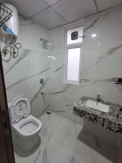 2.5 BHK + Pooja Room,Study Room Apartment For Rent in Smart World Gems