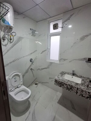 Bathroom in 2.5 BHK Apartment at Smart World Gems, Sector 89 – for Rent