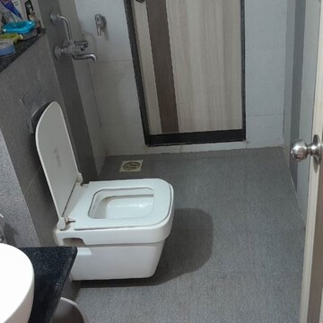 Bathroom in  Pg at Thane West – for Rent